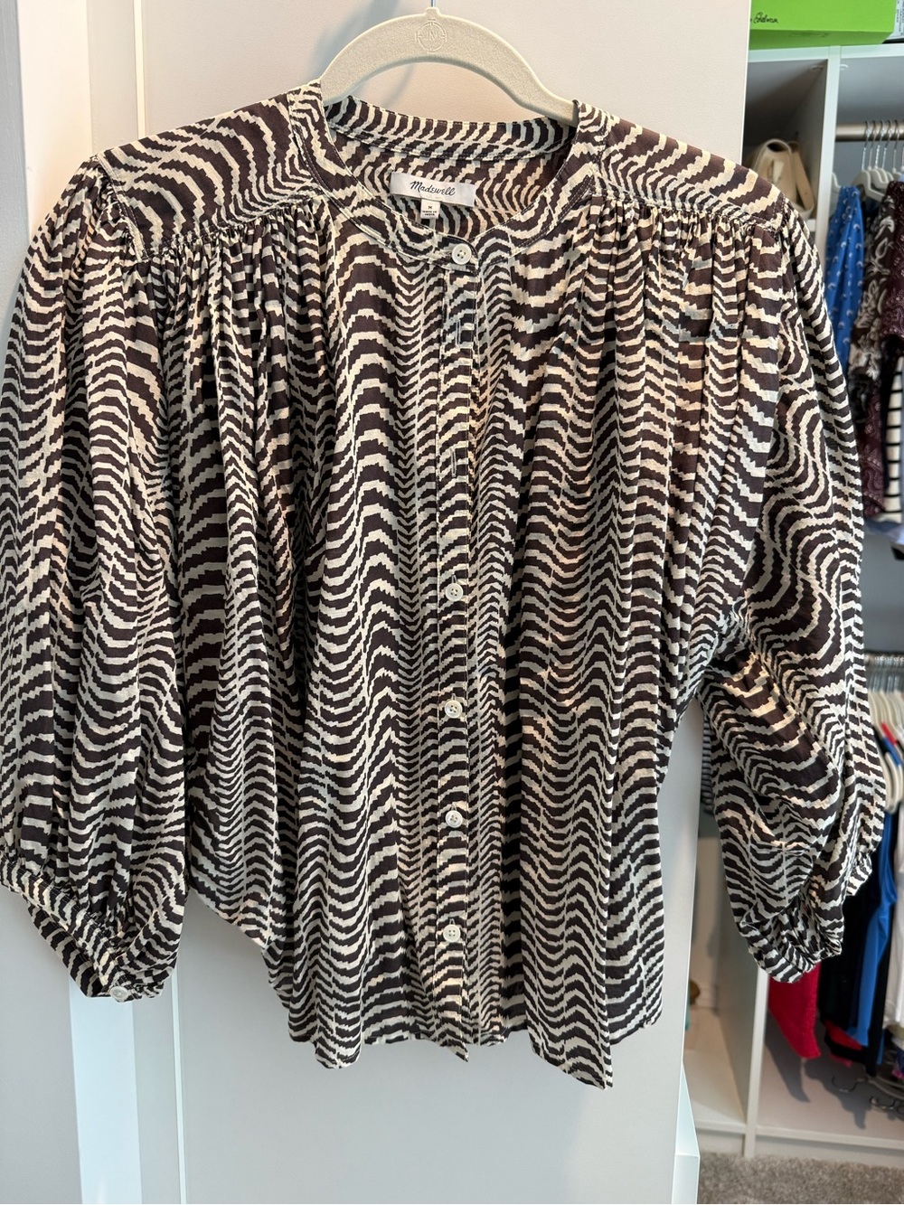Madewell Brown and White Printed Puff-Sleeve Button-Down Top